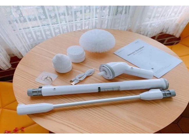 Cọ vệ sinh nhà tắm thông minh tiện lợi cho mọi gia đình