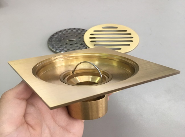 Ga thoát sàn chống mùi hôi tiếng anh là gì ?