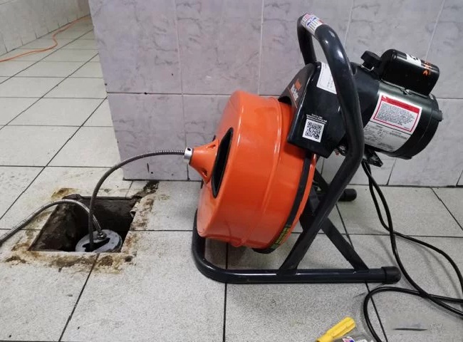 Dịch vụ thông cống nghẹt quận 2 chất lượng của công ty Mạnh Toàn